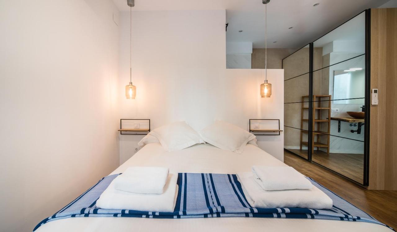 Rey De Sevilla Flats - Duplex Museo ภายนอก รูปภาพ