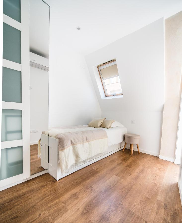 Rey De Sevilla Flats - Duplex Museo ภายนอก รูปภาพ