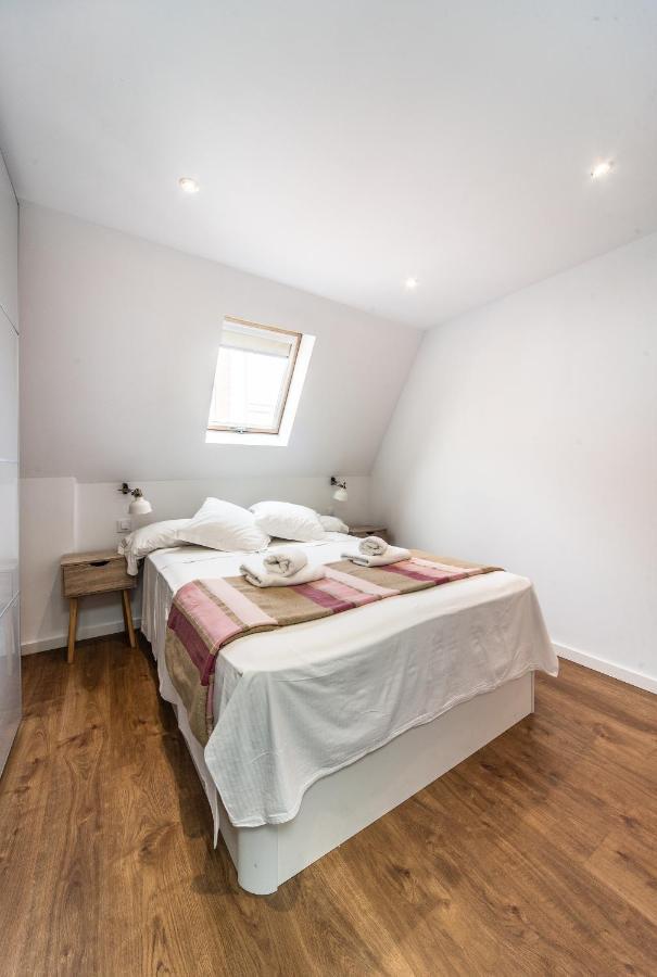 Rey De Sevilla Flats - Duplex Museo ภายนอก รูปภาพ