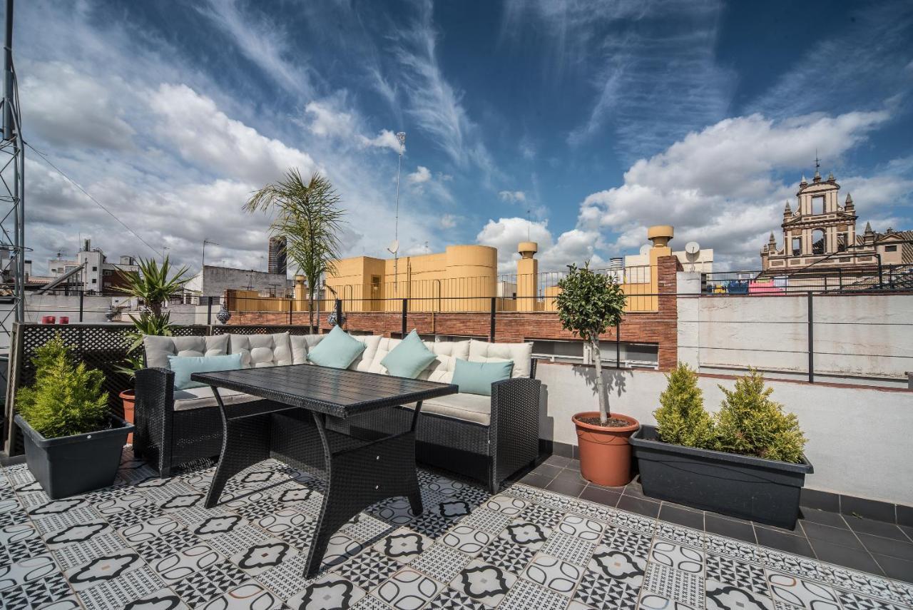 Rey De Sevilla Flats - Duplex Museo ภายนอก รูปภาพ